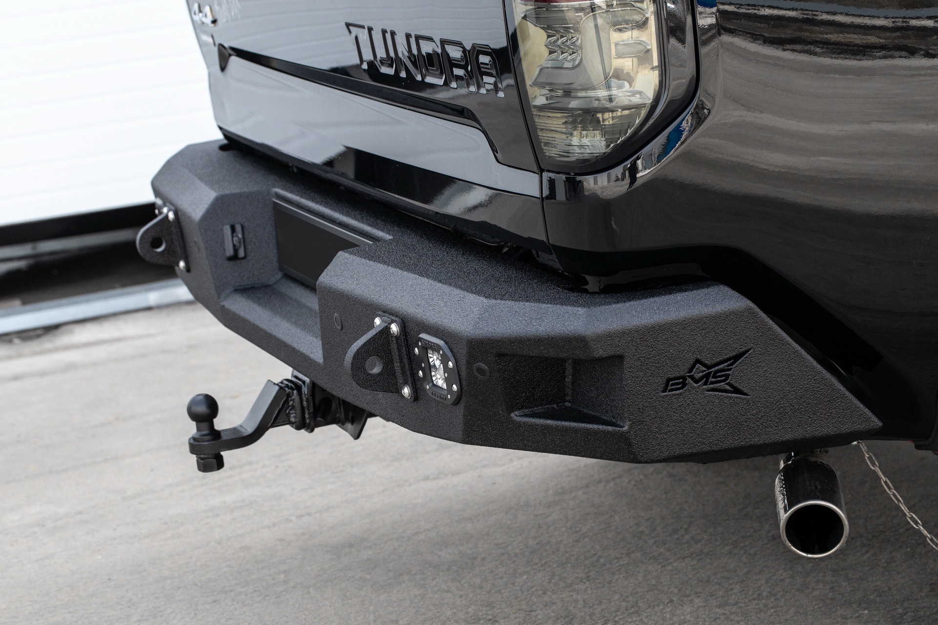 Бампер силовой задний BMS PRO-Line для Тойота Тундра 2014-2020 — изображение 3